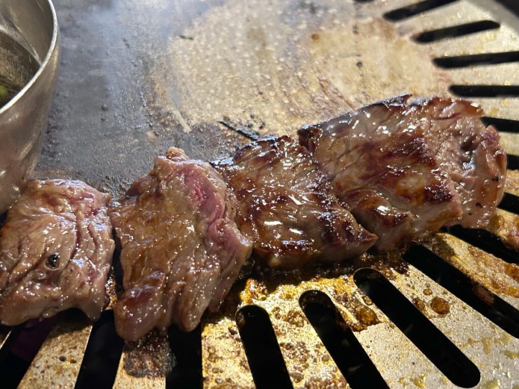 焼いた漬けハラミ