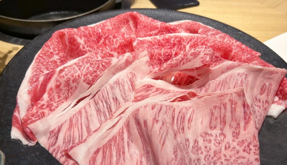 お肉
