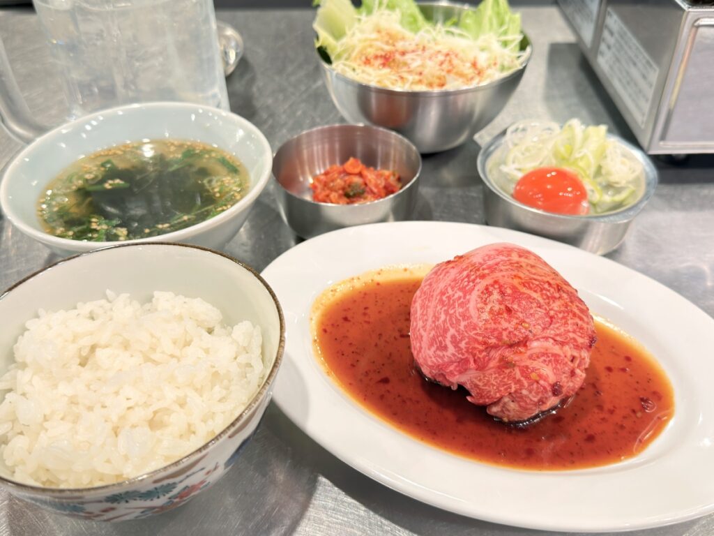肉五郎レアロース定食