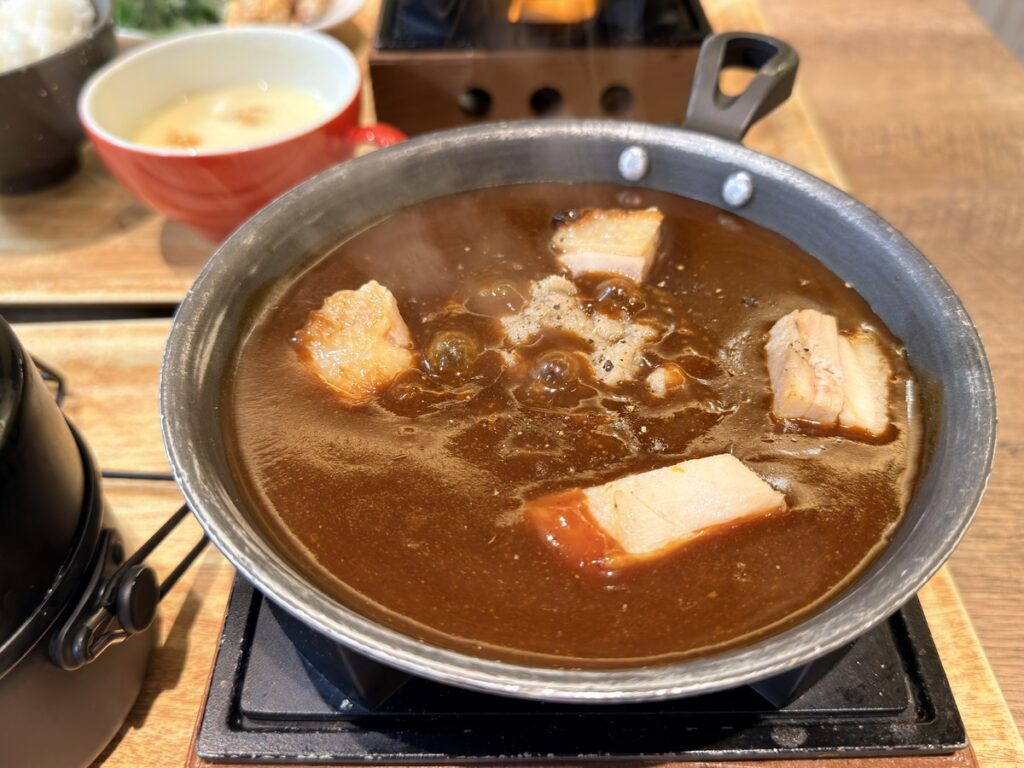 信州きのこと鶏肉のカレー