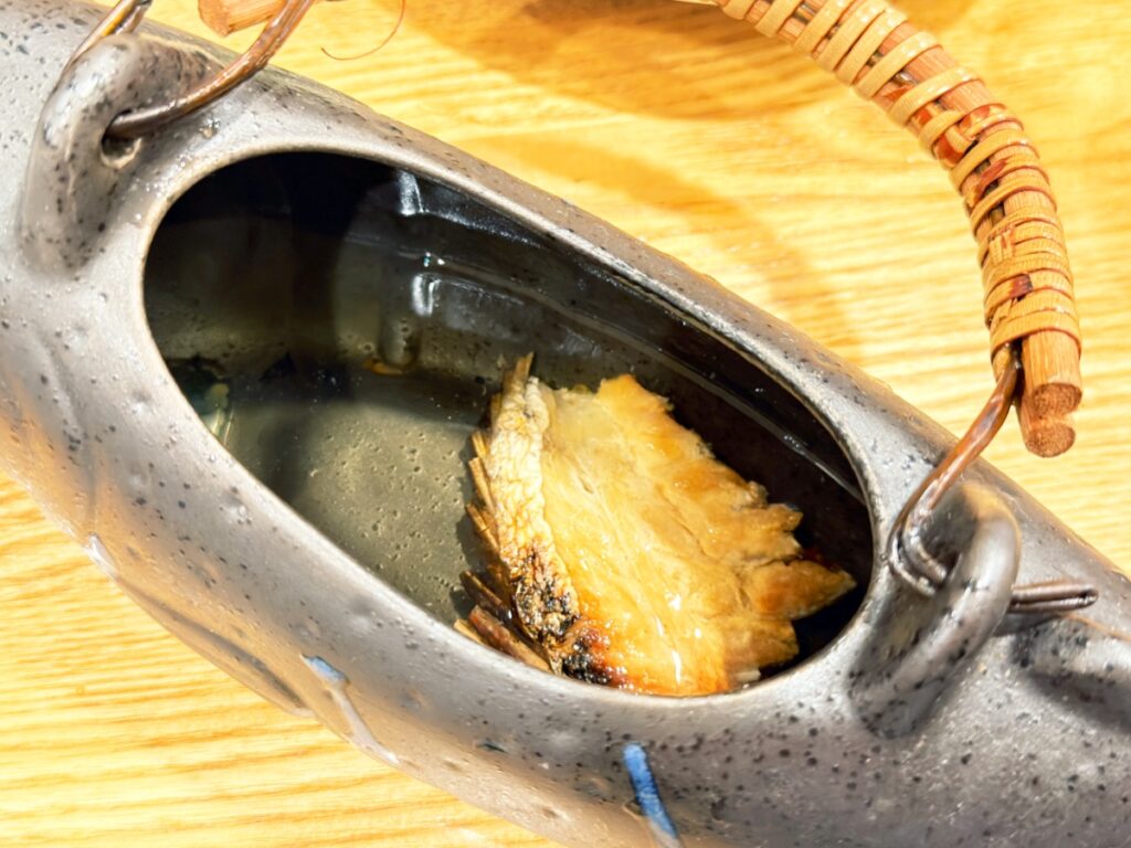鯛のアラが入った鯛骨酒